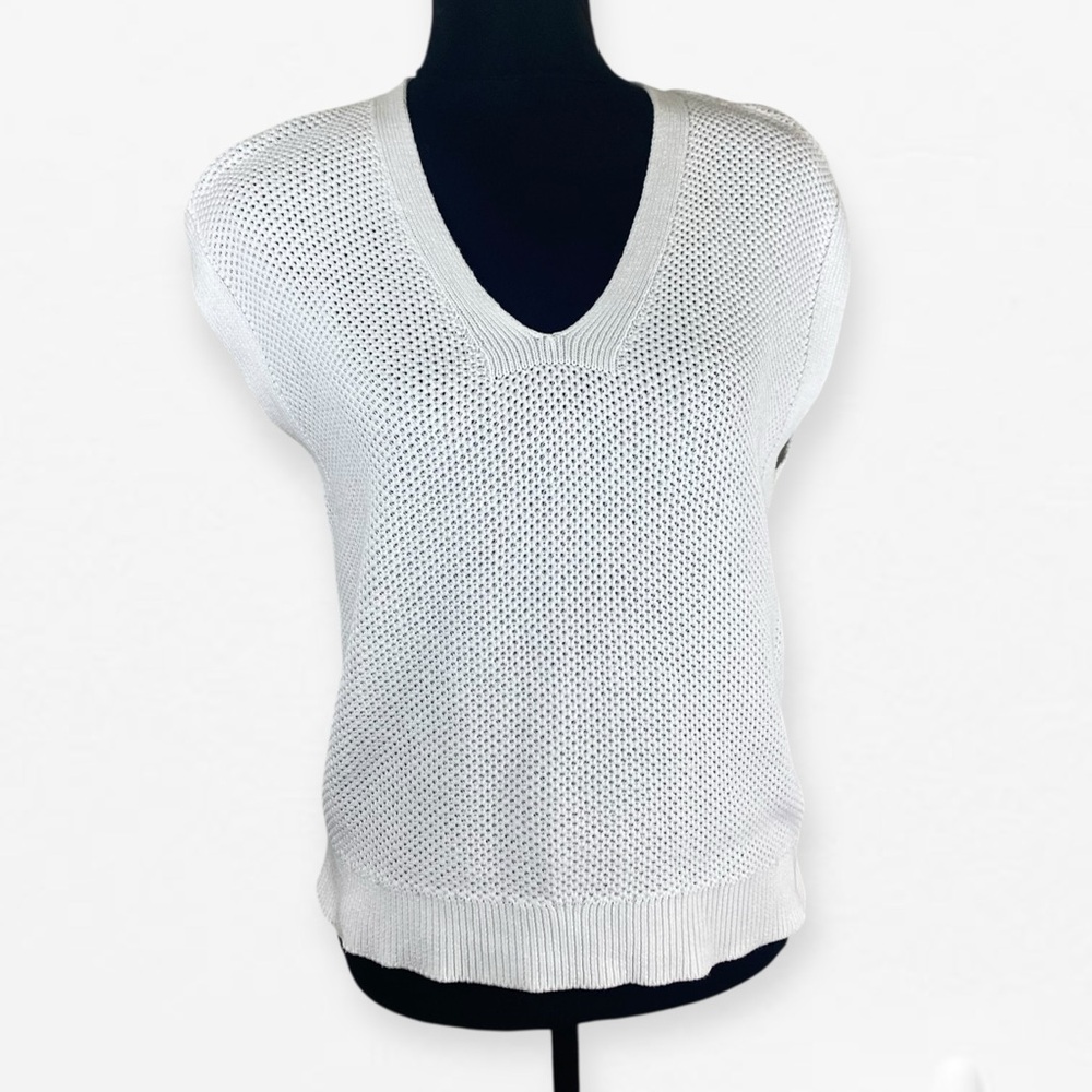 LOFT Chic White V-Neck Knit Sweater for Women M
